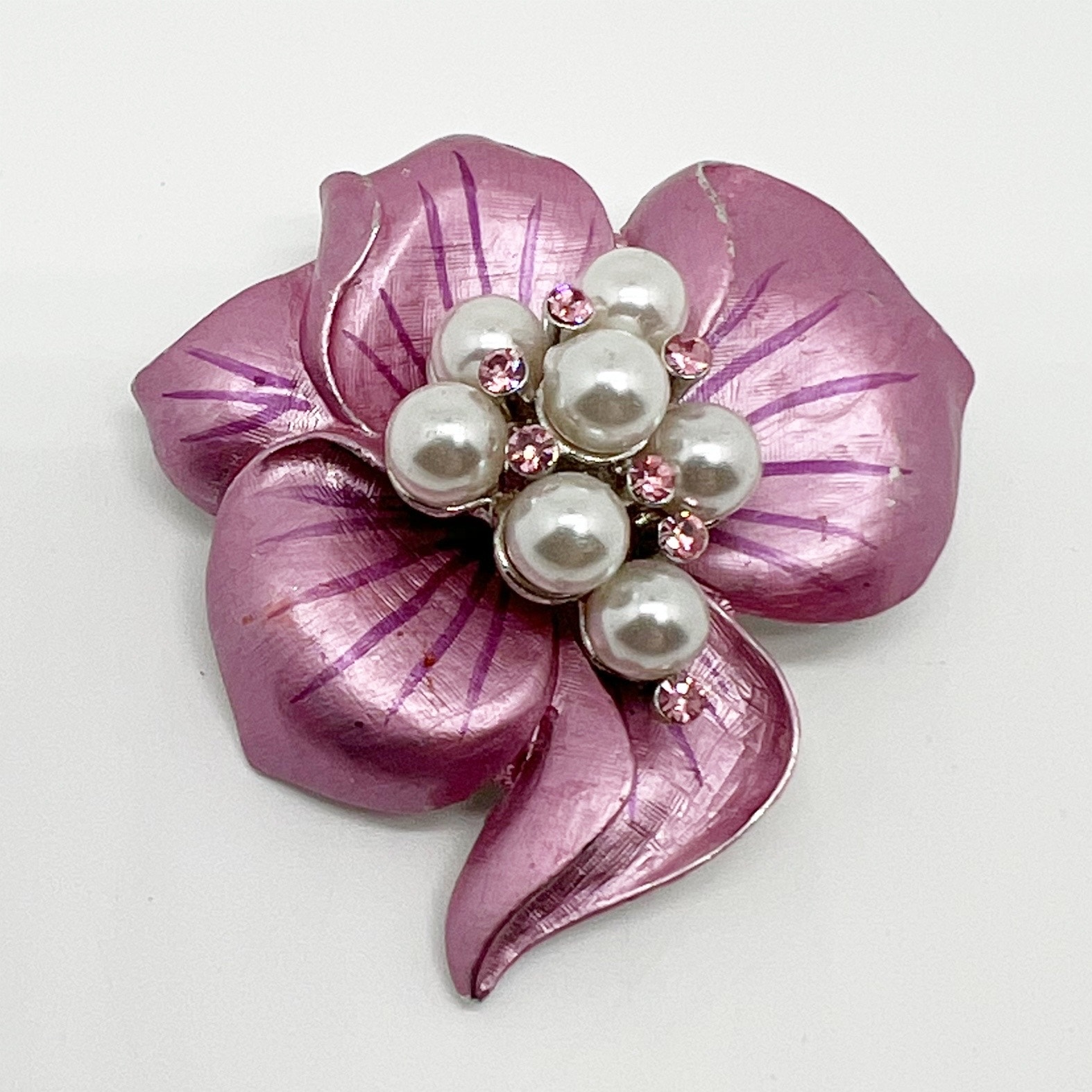 Sarah Coventry Pink Flower Brooch Pin With Pearl Cluster Silver Tone 10$
